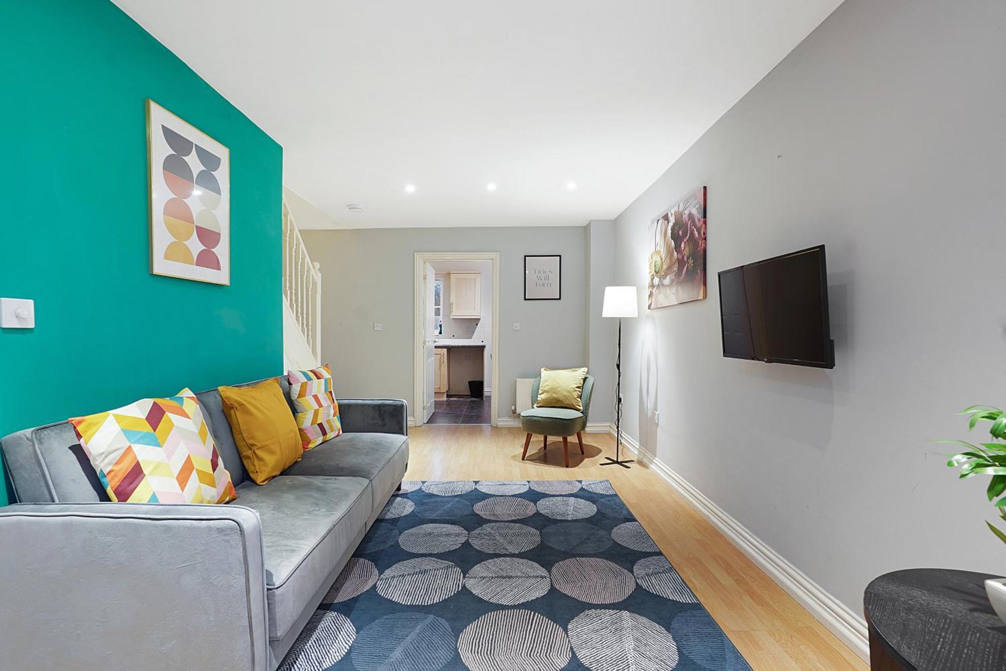 Comfortable Stylish Townhouse In Ashford Sleeps 5 Netflix 2 Parking Spaces Perfect For Contractors And Families Eksteriør billede