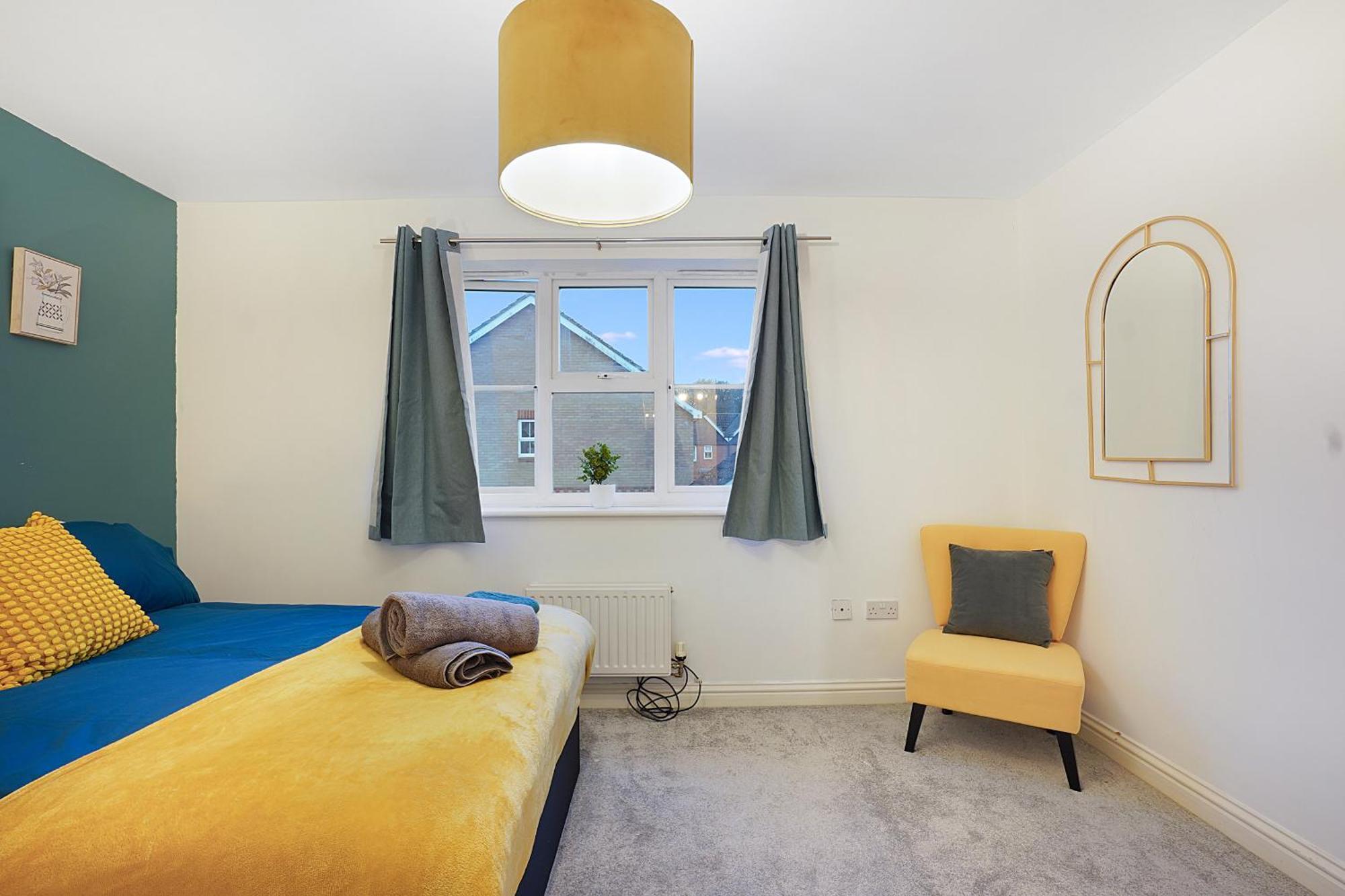 Comfortable Stylish Townhouse In Ashford Sleeps 5 Netflix 2 Parking Spaces Perfect For Contractors And Families Eksteriør billede